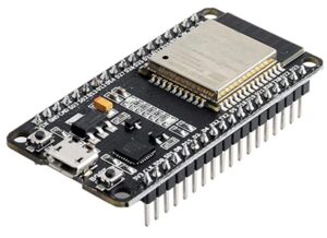 ESP32 mikrokrmilnik